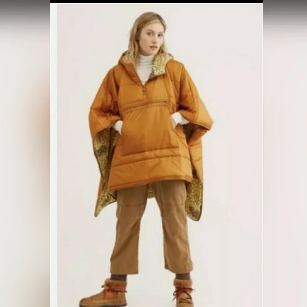 COPY - Nwot FP WE THE FREE ORANGE TRAVELING BAND QUILTED OVERSIZE PONCHO CAPE. - Picture 2 of 14
